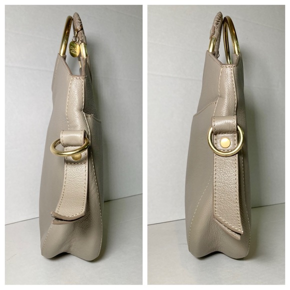 See By Chloe Monroe Small Leather Bracelet Tote in Motty Grey - Picture 5 of 16